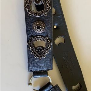 Vintage black leather Chico belt